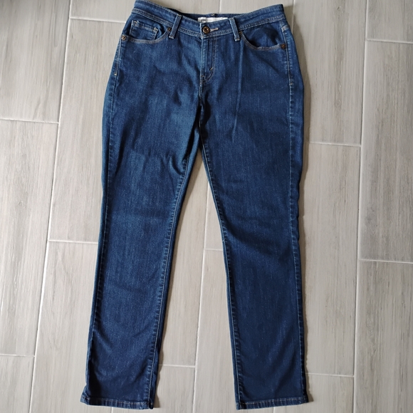 Levi's Denim - Levi's Classic Blue Denim with Brown Patch Curvy 529 Skinny Leg Sz 12M